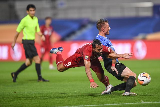 约基奇27+20+10穆雷压哨绝杀 掘金险胜湖人2-0